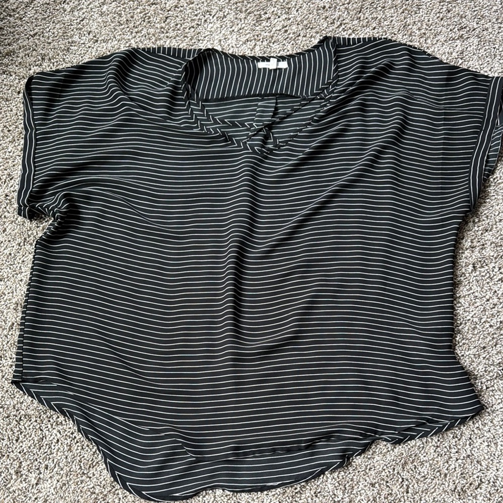 Maurices Gray and Black Dolman Sleeve Boxy T-Shirt